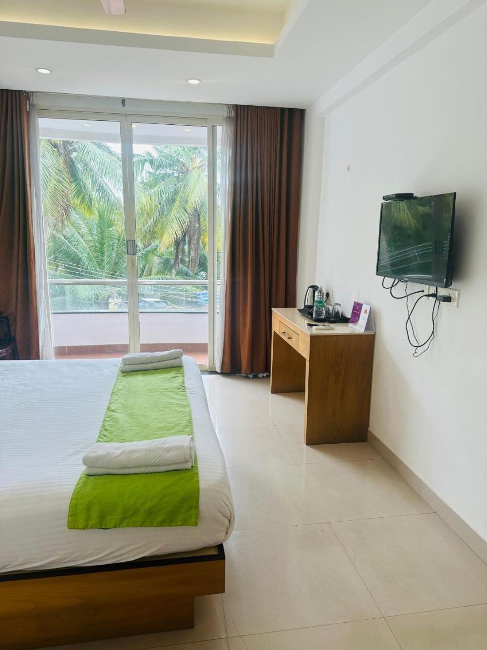 Cilantro By The Sea Hotel Thiruvananthapuram Exterior photo